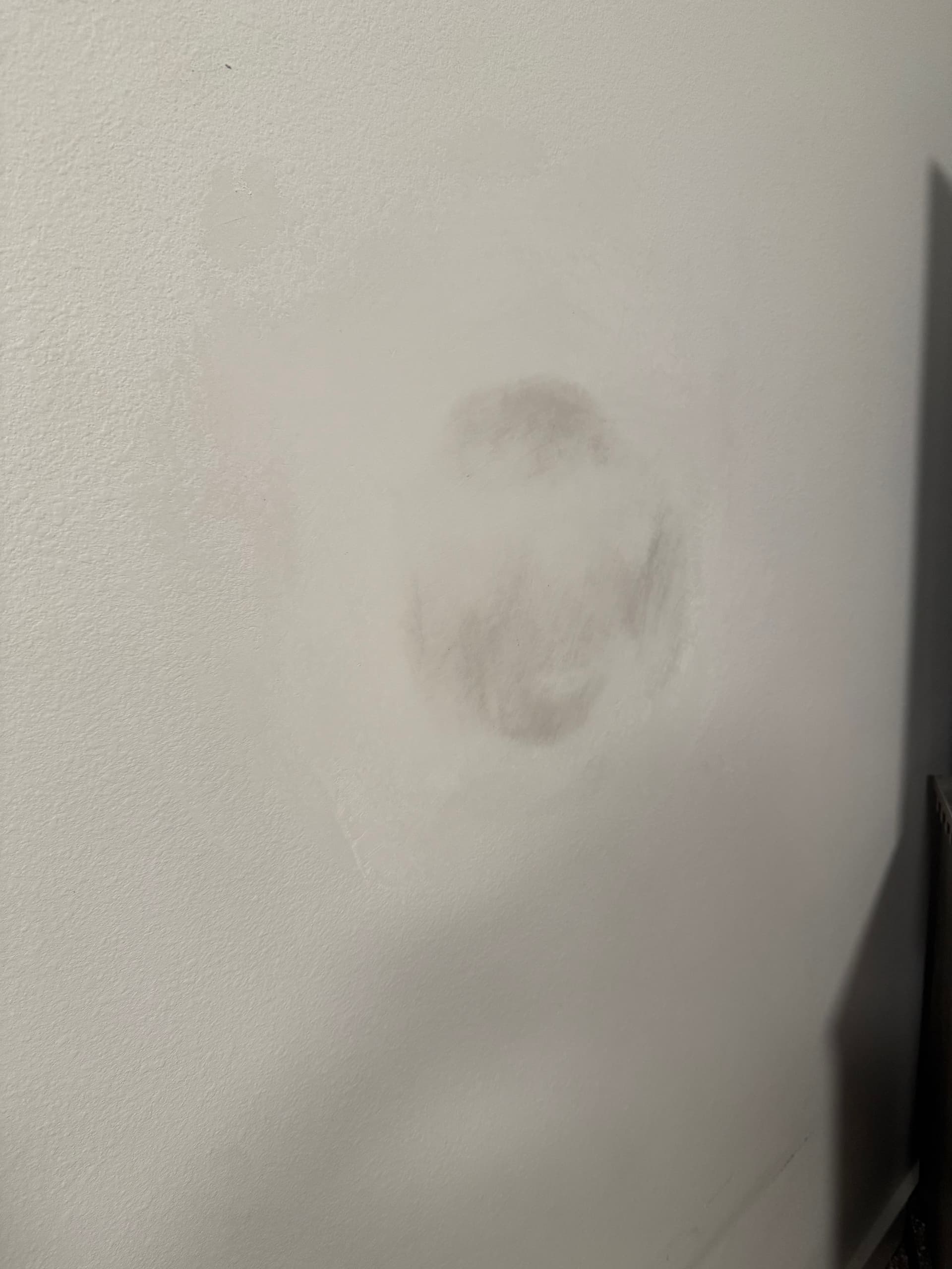 Move-Out Drywall Hole Repair Done Right in Redmond