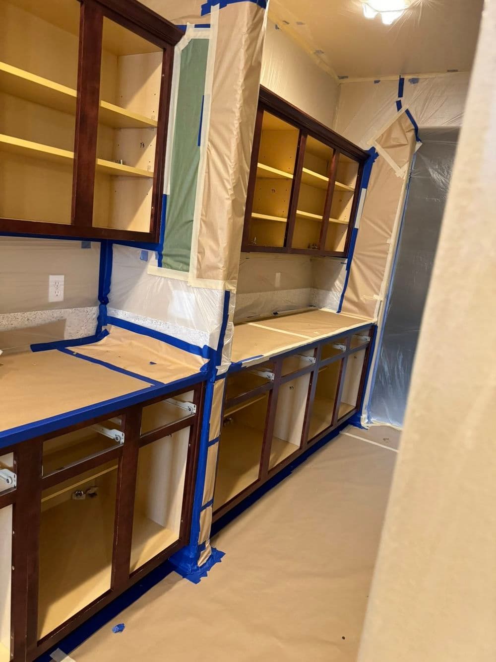 Gallery photos for Dark Cherry Cabinets Painted White in Central Oregon: Image #11
