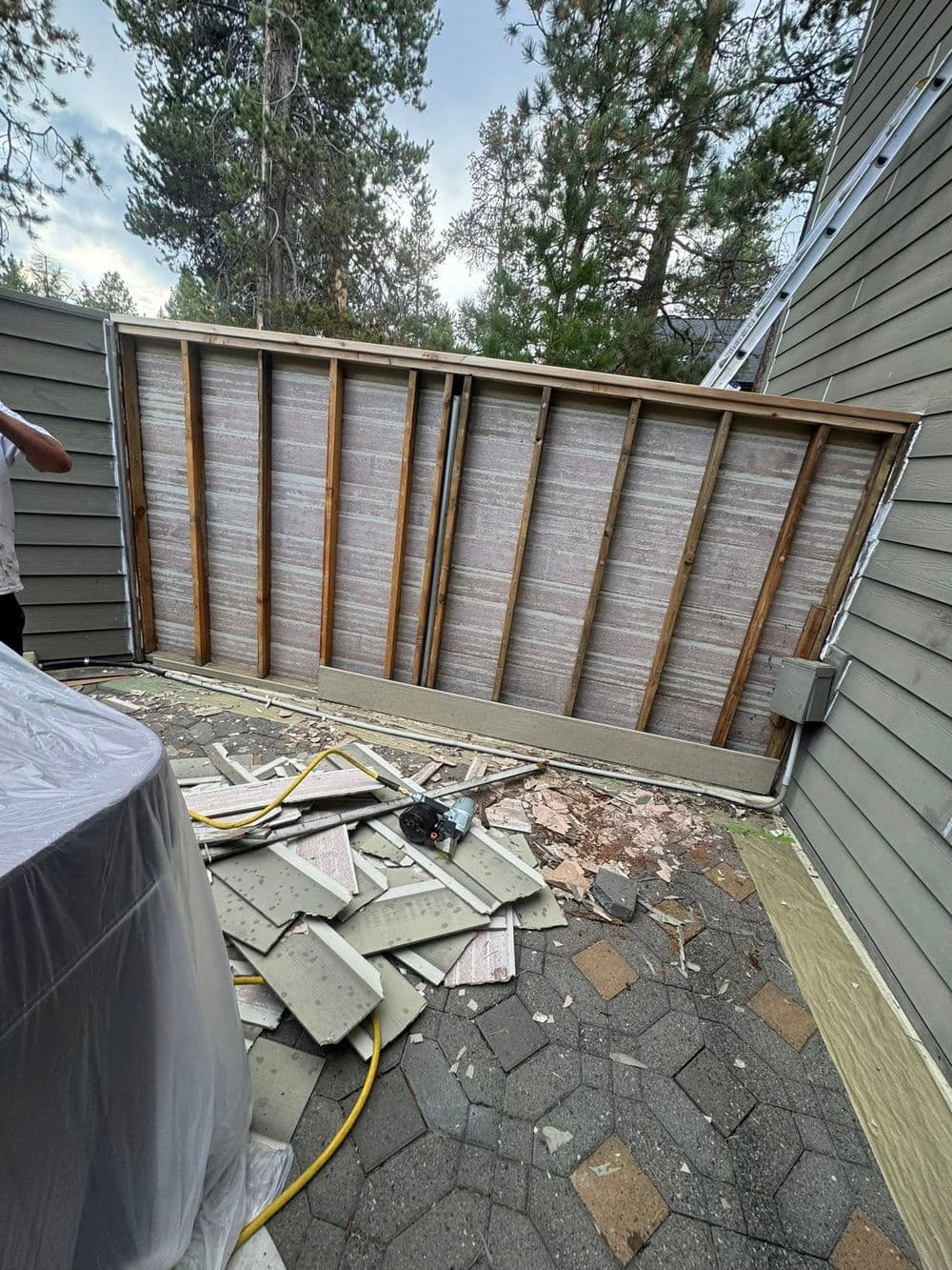 Gallery photos for Siding Replacement and Rot Repair Done Right in La Pine: Image #10