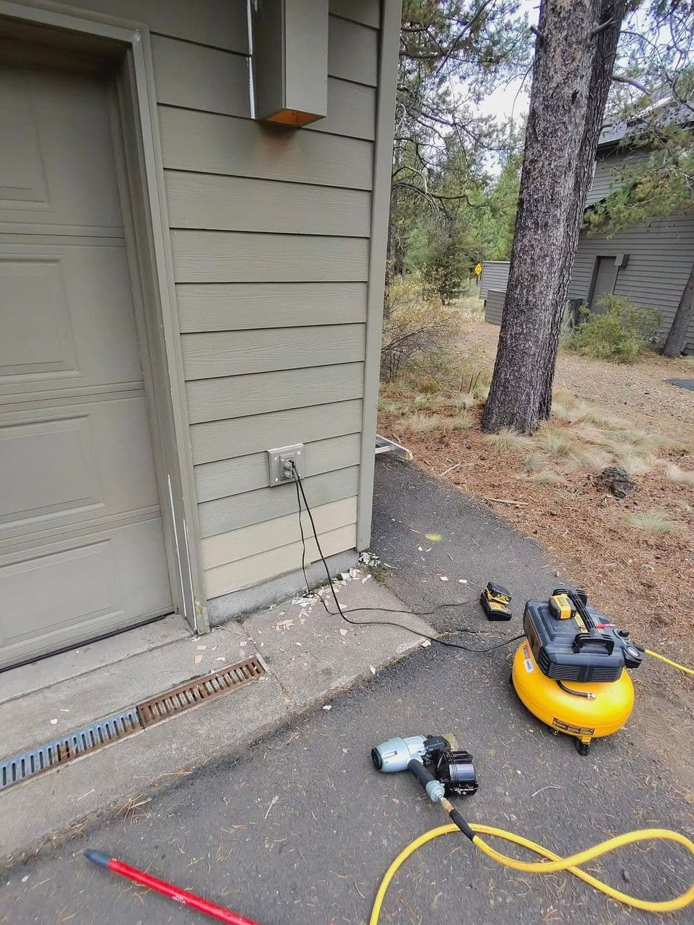 Gallery photos for Siding Replacement and Rot Repair Done Right in La Pine: Image #7