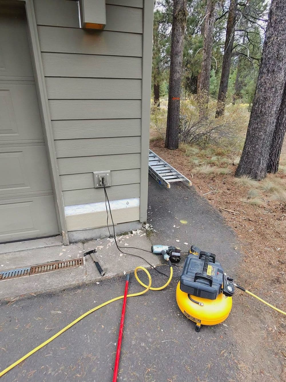 Gallery photos for Siding Replacement and Rot Repair Done Right in La Pine: Image #6