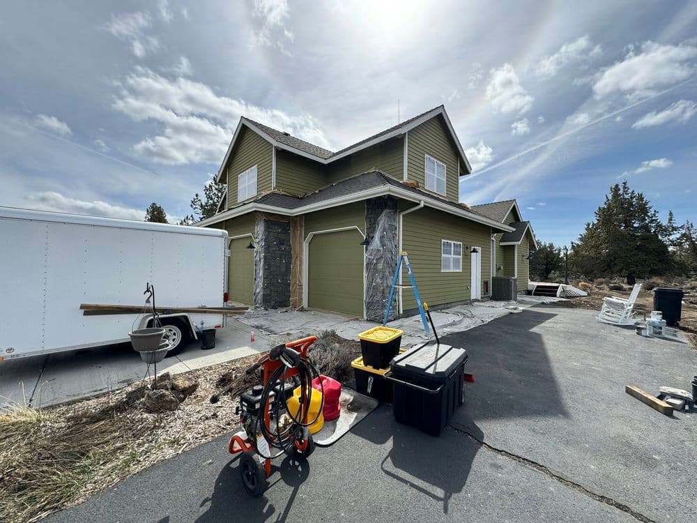 Gallery photos for Exterior House Painting on Multiple Homes in Tumalo OR: Image #4