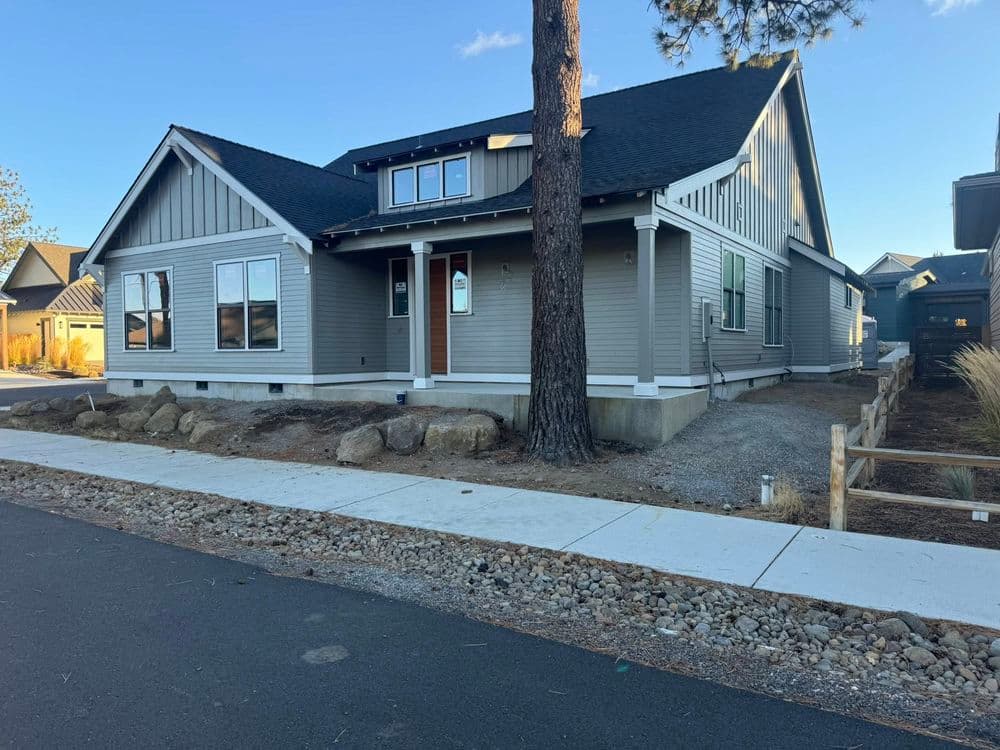 Gallery photos for Exterior Painting and Siding Work Across Redmond OR Homes: Image #1